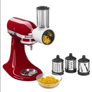 Kitchen aid fresh prep slicer/shredder attatchment